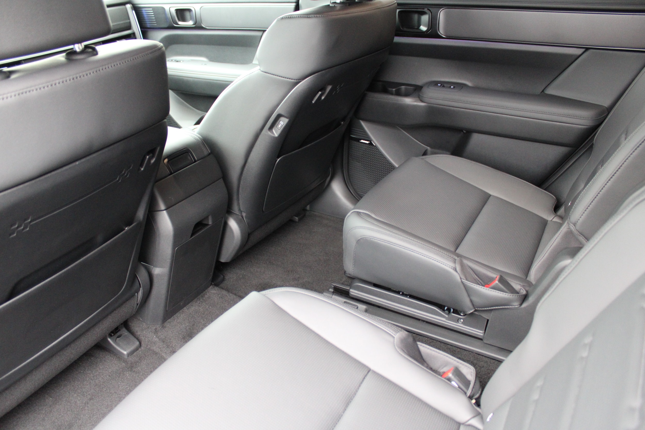 2026 Hyundai Santa Fe Calligraphy - Photo 13