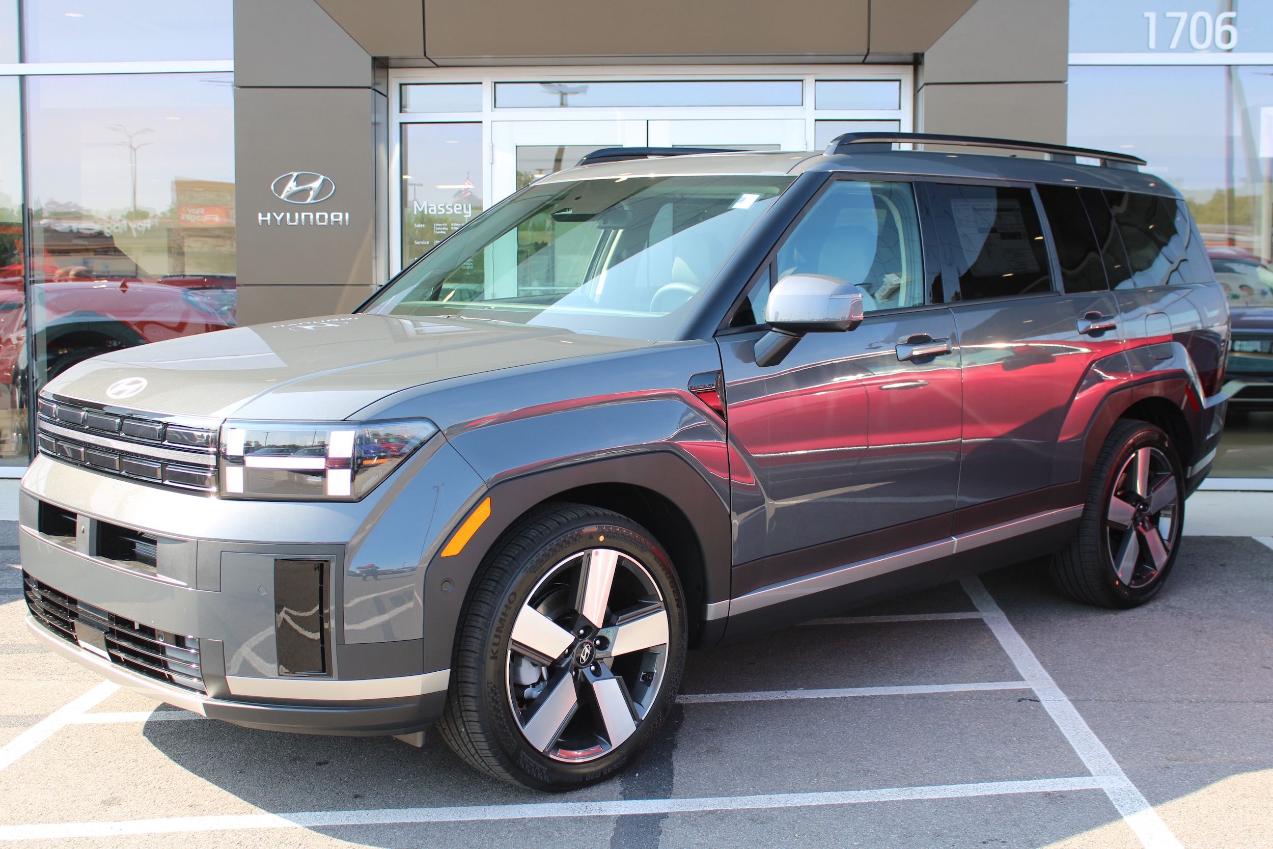 2026 Hyundai Santa Fe Limited's photo