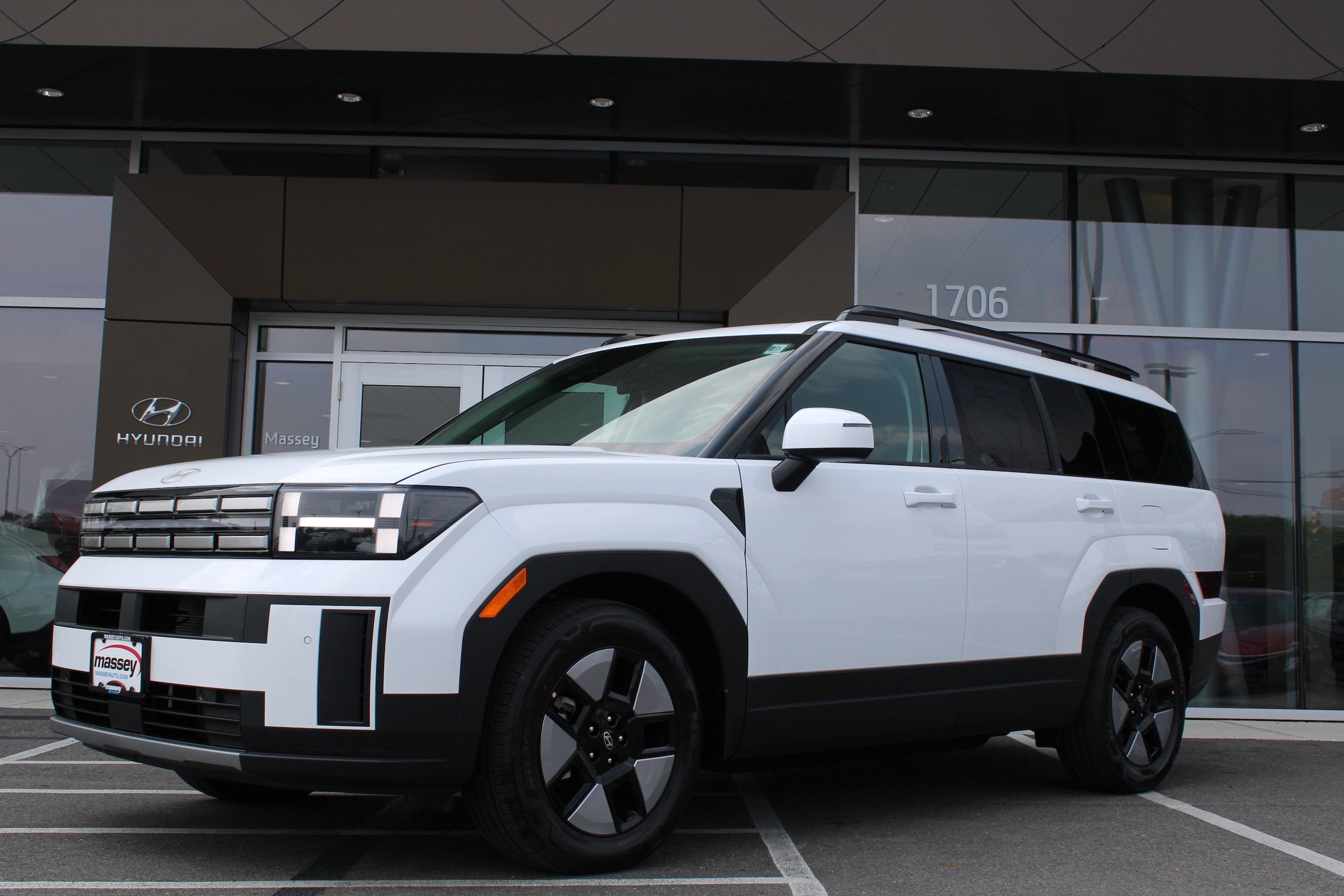 2026 Hyundai Santa Fe SEL's photo