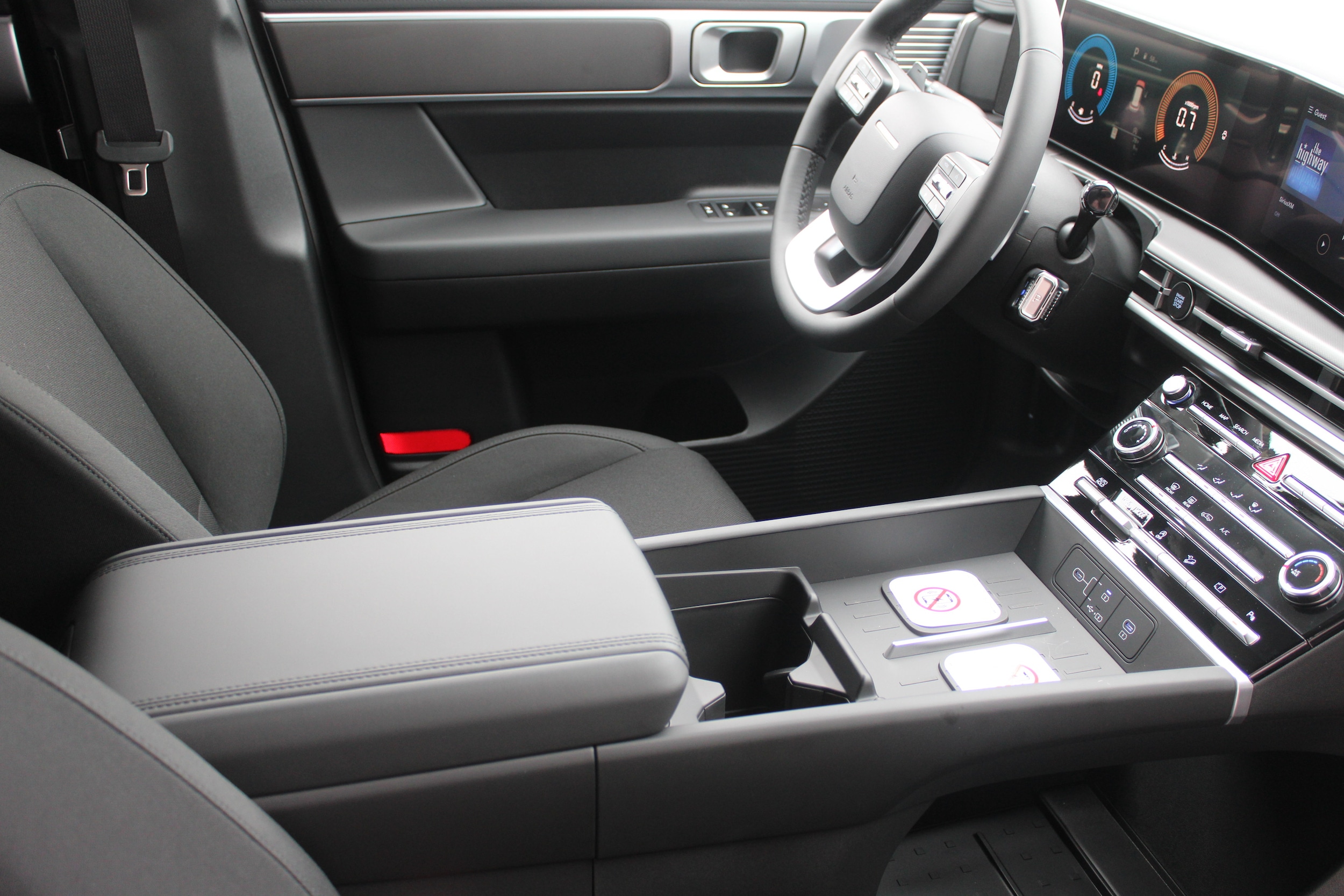2026 Hyundai Santa Fe SEL - Photo 17