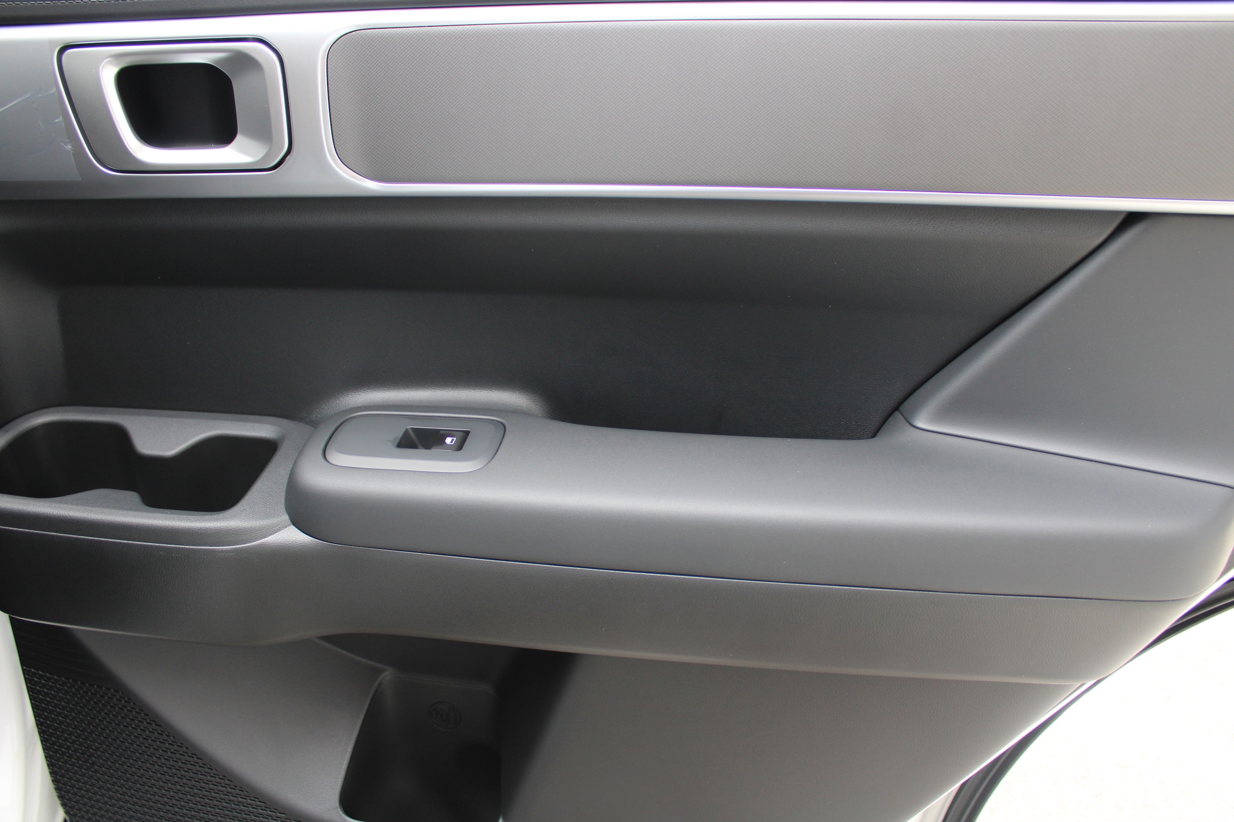 2026 Hyundai Santa Fe SE - Photo 14