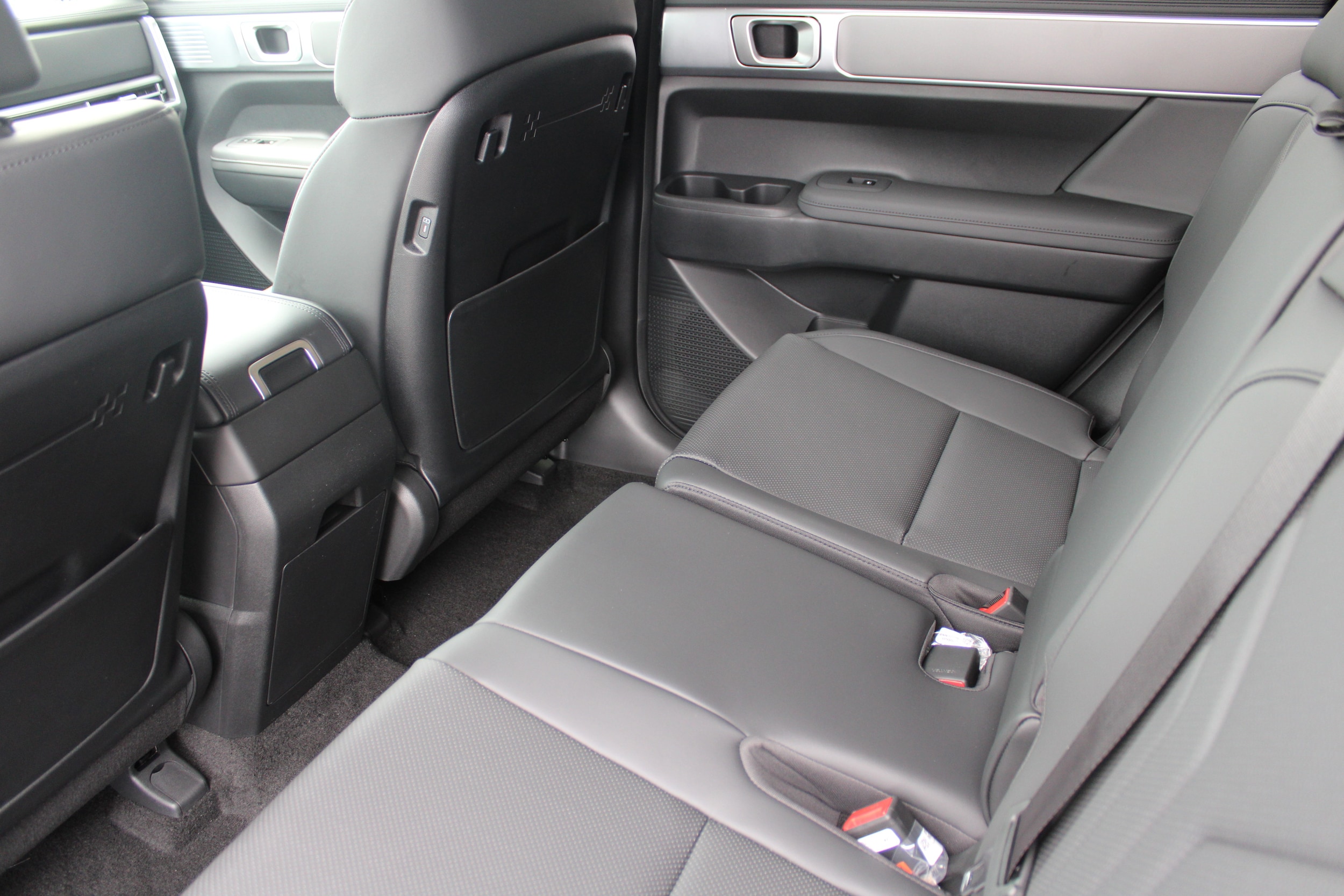 2026 Hyundai Santa Fe SEL - Photo 12