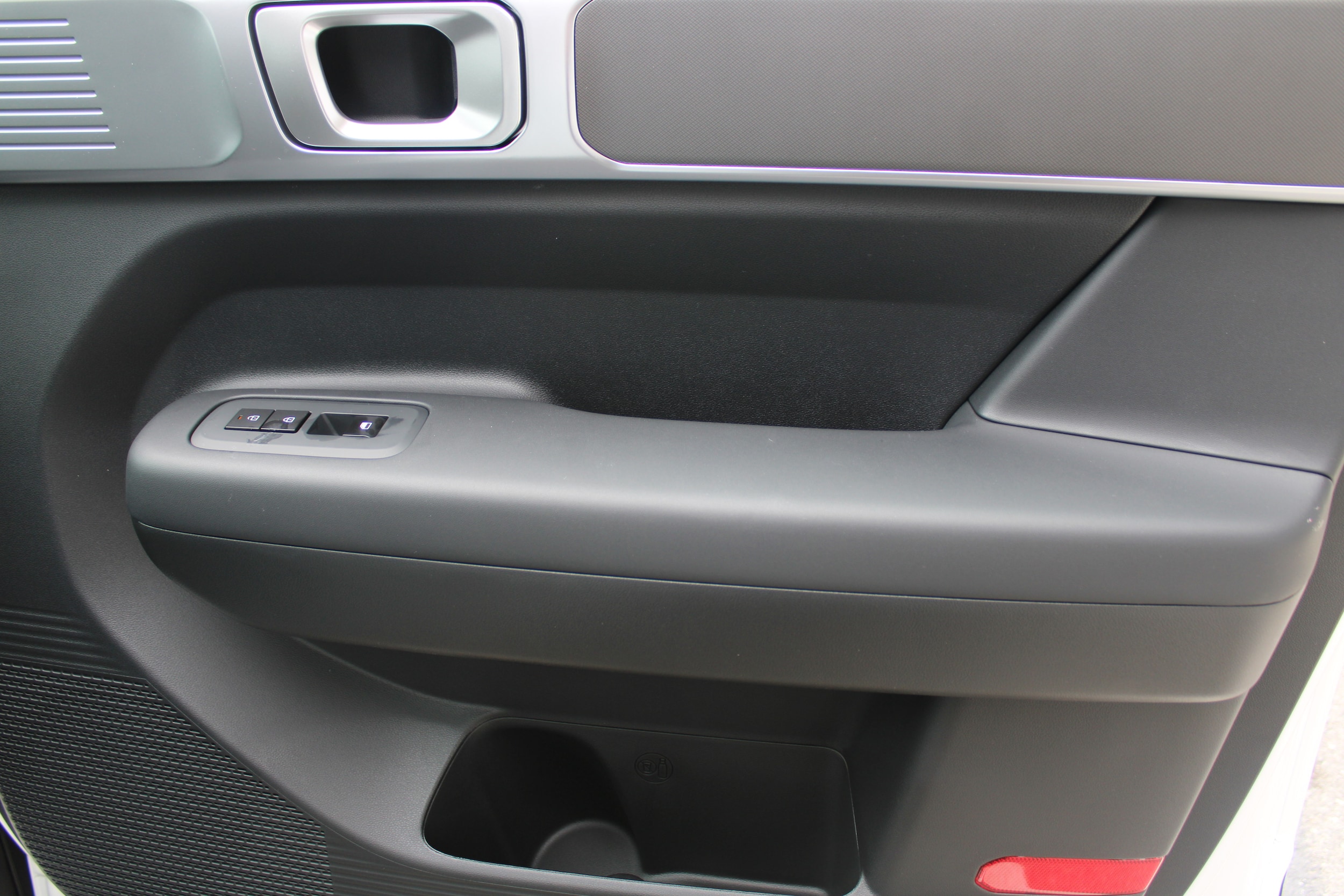 2026 Hyundai Santa Fe SE - Photo 16