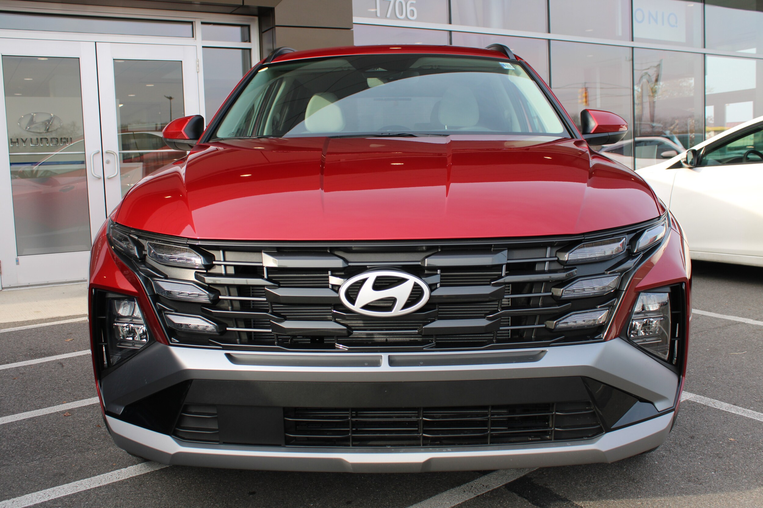 2026 Hyundai Tucson SEL photo 2