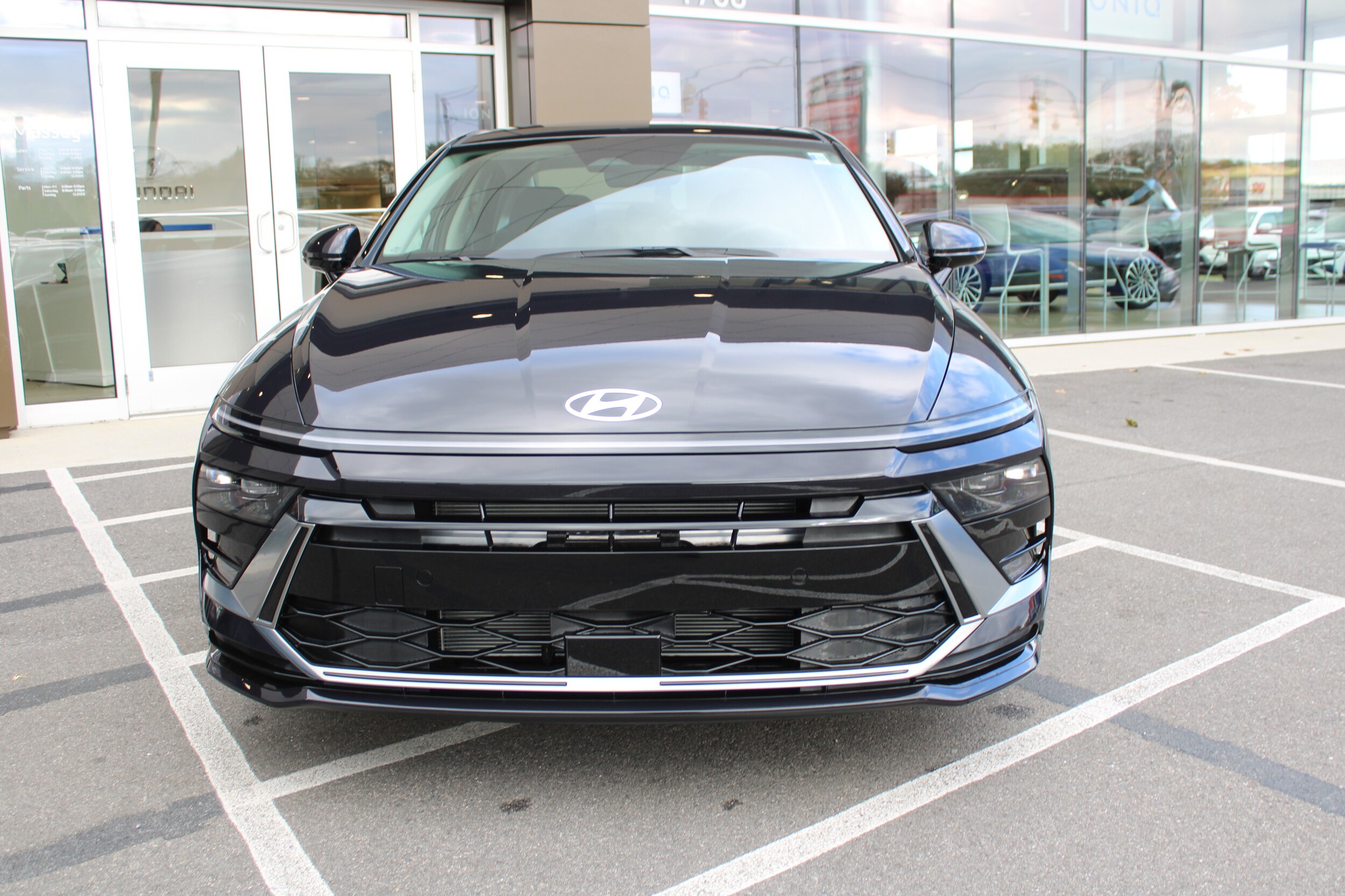 2026 Hyundai Sonata SEL Sport photo 2