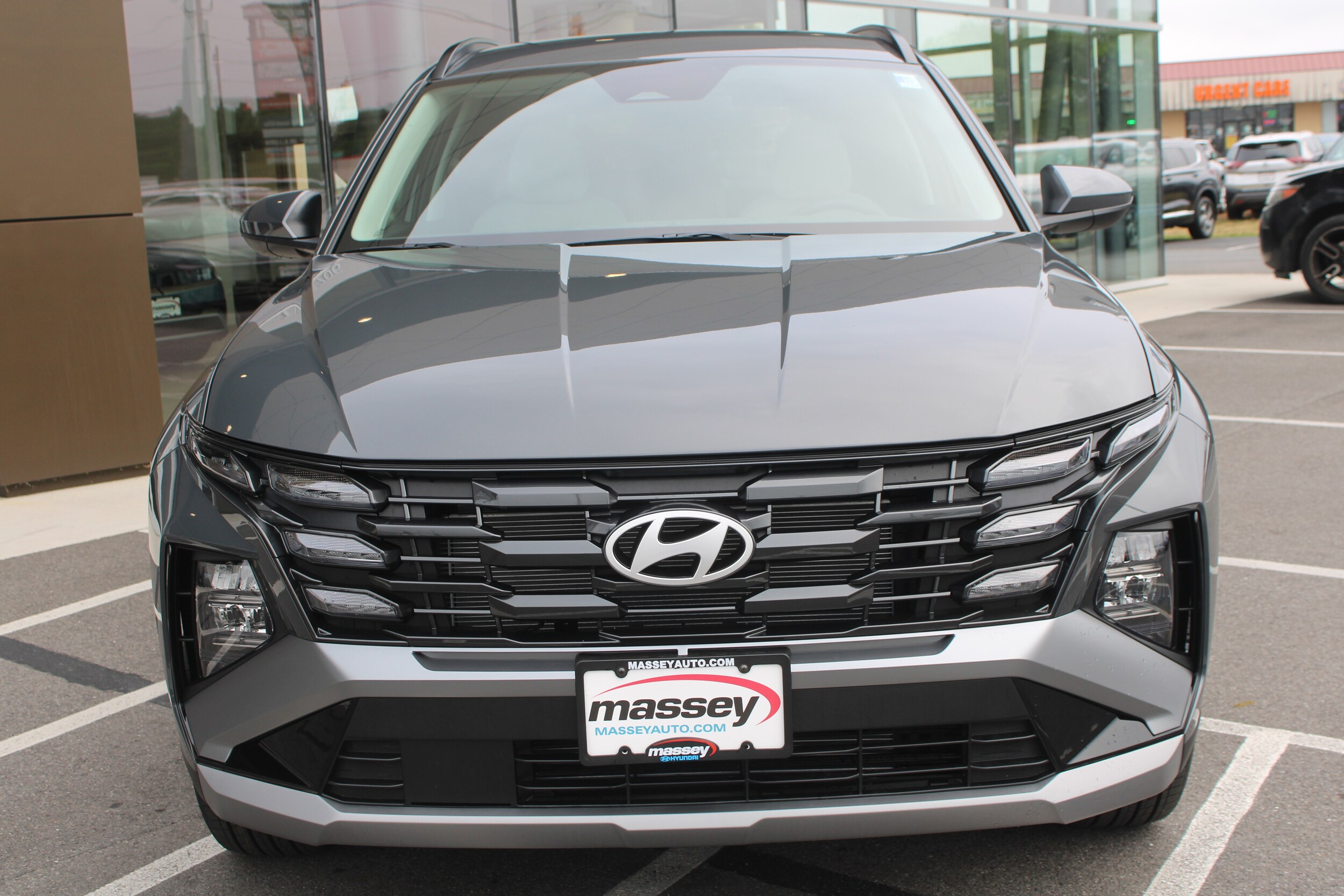 2026 Hyundai Tucson SEL photo 2