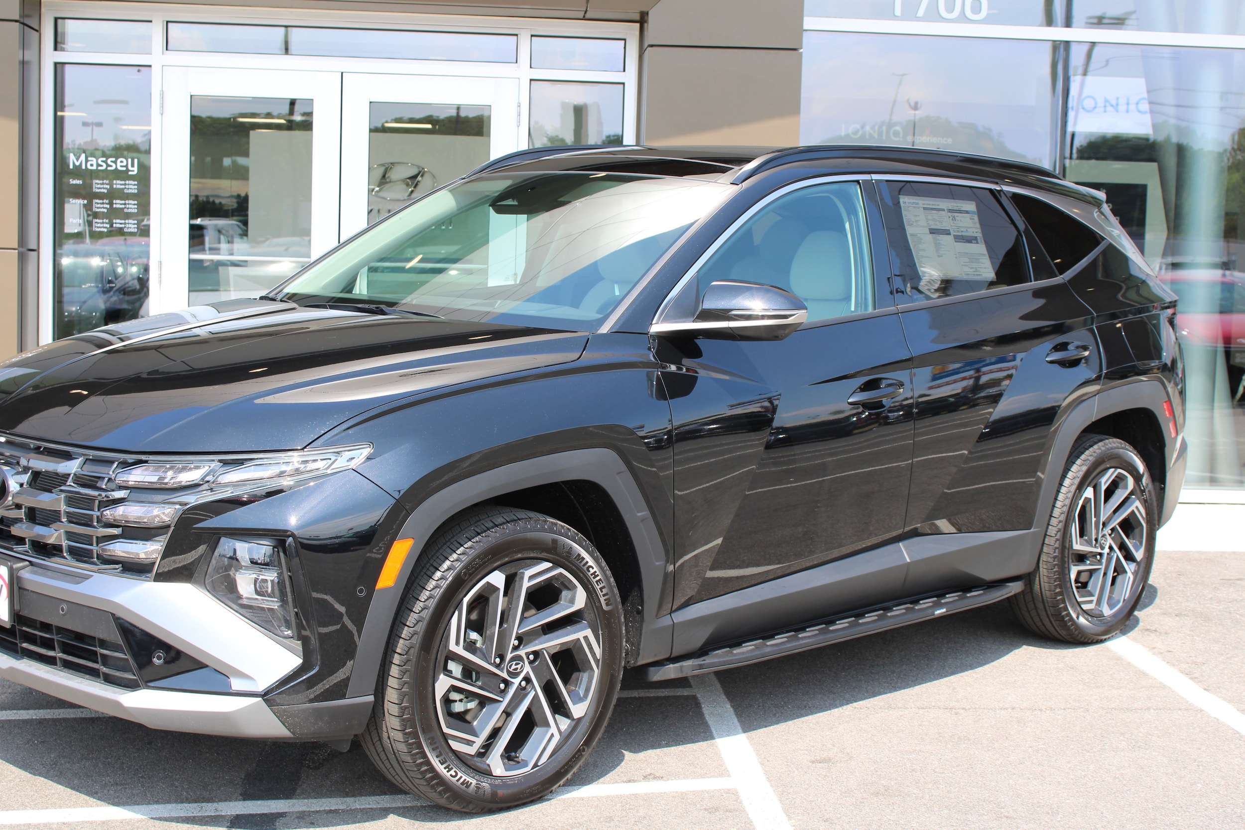 2025 Hyundai Tucson Limited's photo