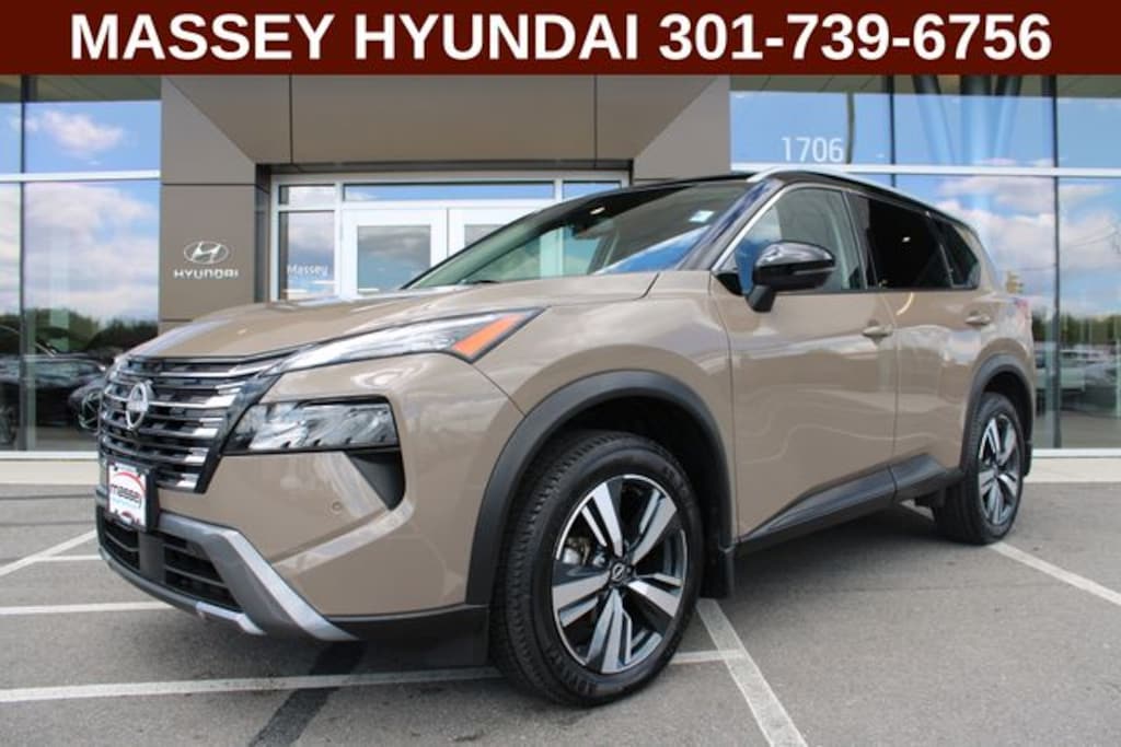 Used 2024 Nissan Rogue SL SUV