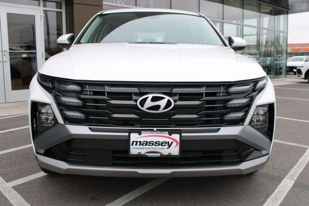 Certified 2025 Hyundai Tucson SE SUV
