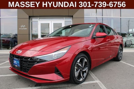 2023 Hyundai Elantra SEL Sedan
