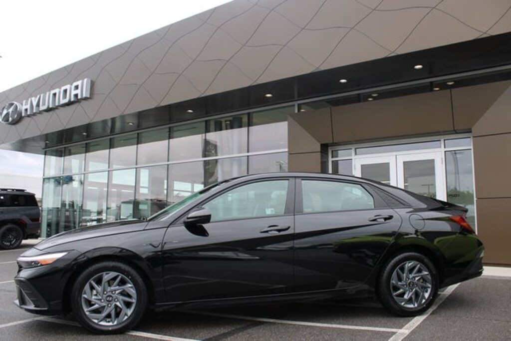 Certified 2024 Hyundai Elantra SEL Sedan