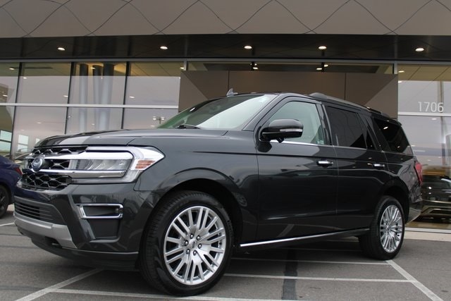 2024 Ford Expedition Limited's photo