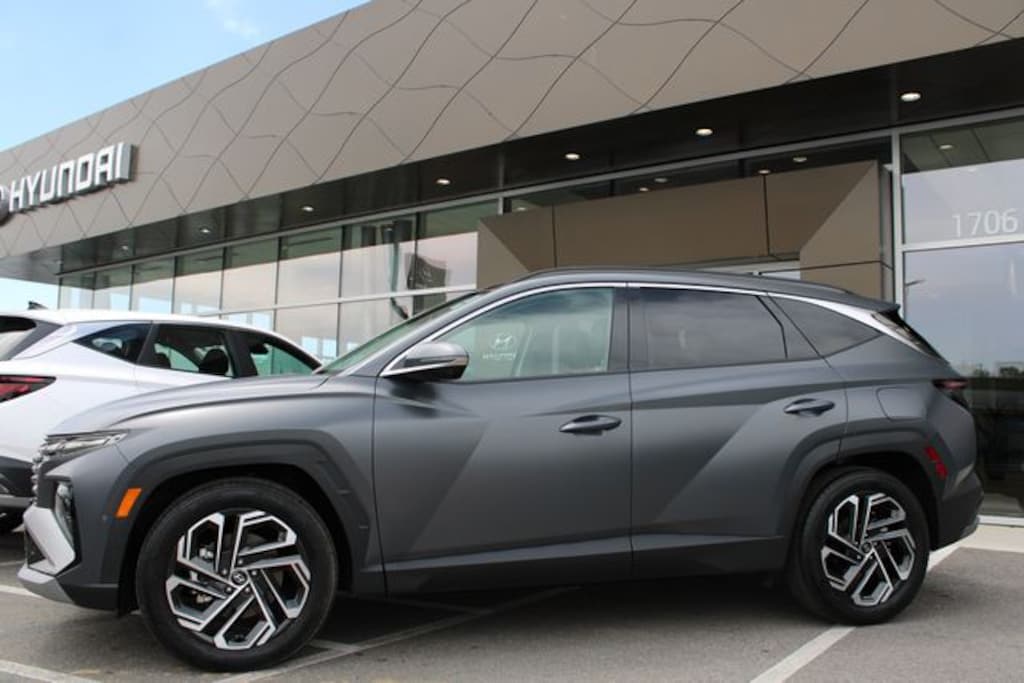 Certified 2025 Hyundai Tucson Limited SUV