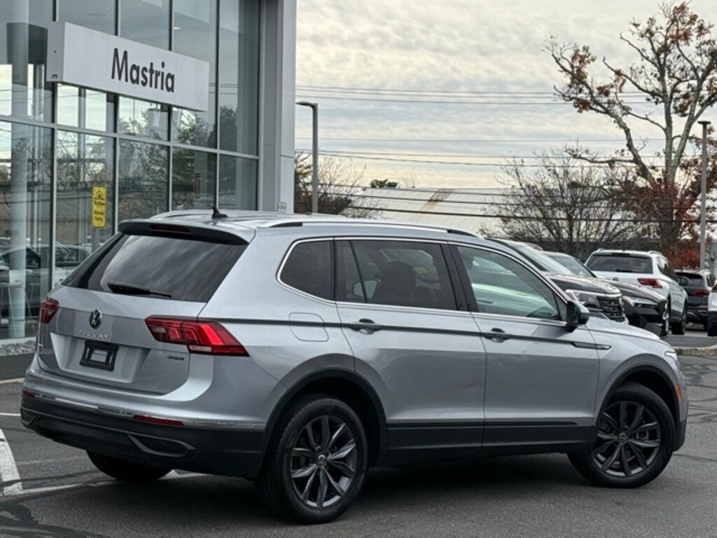 Certified 2022 Volkswagen Tiguan 2.0T SE SUV