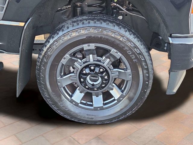 2023 Ford F-250 XLT photo 4