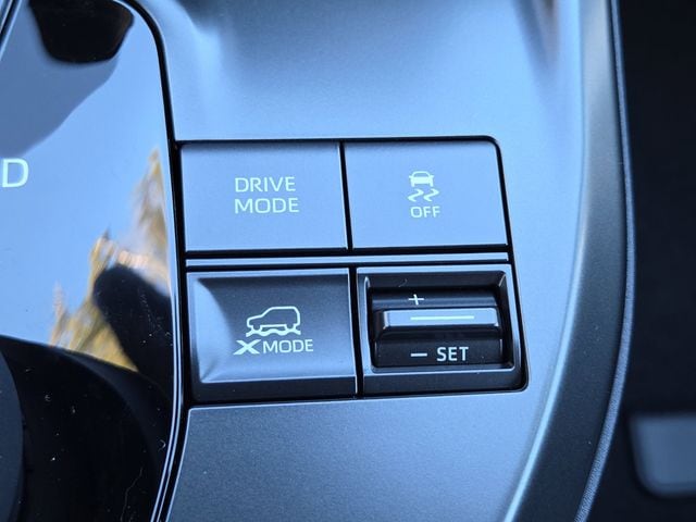 2026 Subaru Solterra Premium - Photo 8