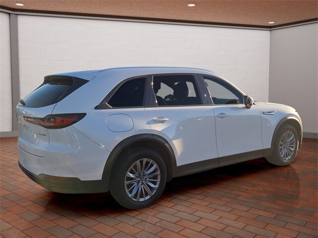 2024 Mazda CX-90 Plug-in Hybrid Preferred photo 2