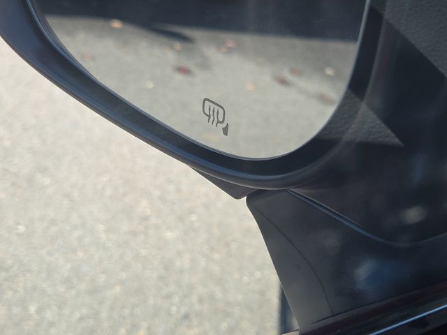 2025 Subaru Ascent Touring - Photo 16