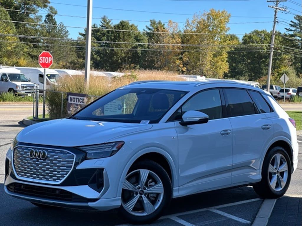 Used 2024 Audi Q4 e-tron Prestige Quattro SUV