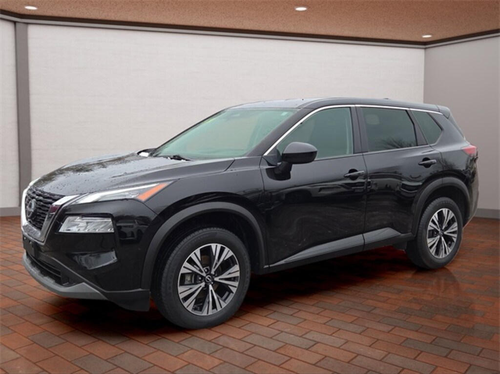 Used 2023 Nissan Rogue SV SUV