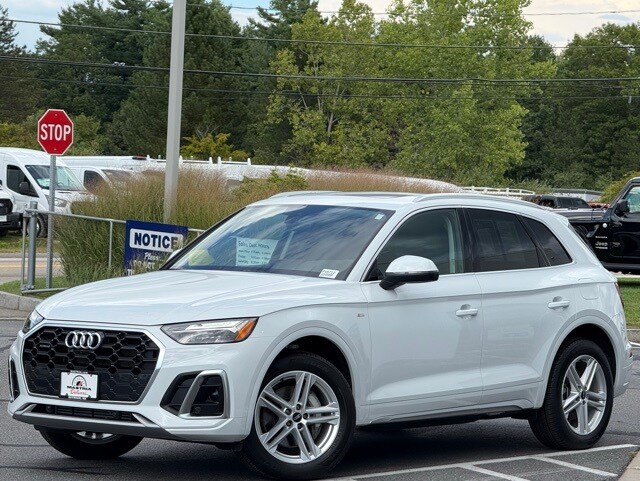 2025 Audi Q5 55 Premium Plus S line photo 2