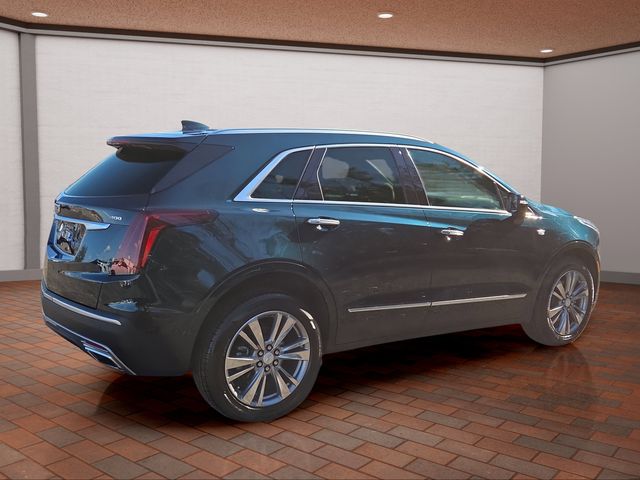2025 Cadillac XT5 Premium Luxury photo 3