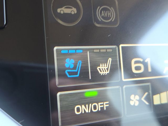 2025 Subaru Ascent Touring - Photo 14