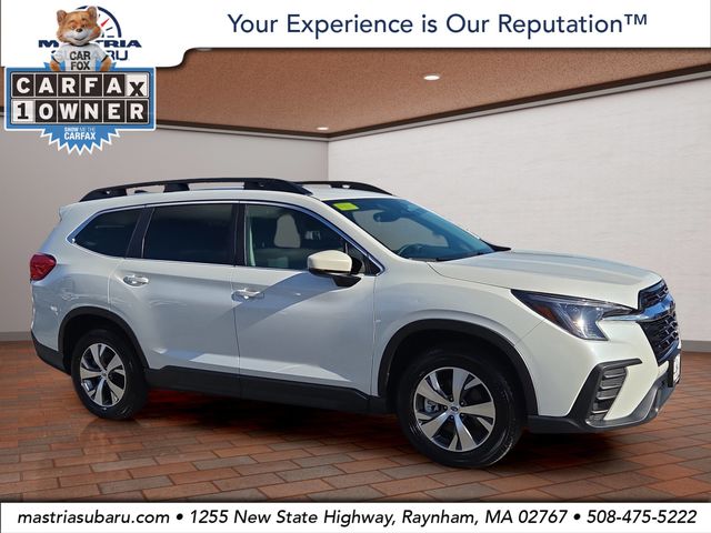 2024 Subaru Ascent Premium's photo