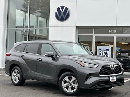 2023 Toyota Highlander L SUV