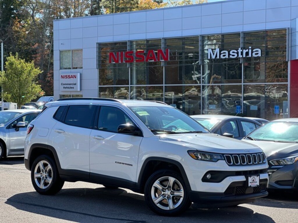 Used 2024 Jeep Compass Latitude SUV