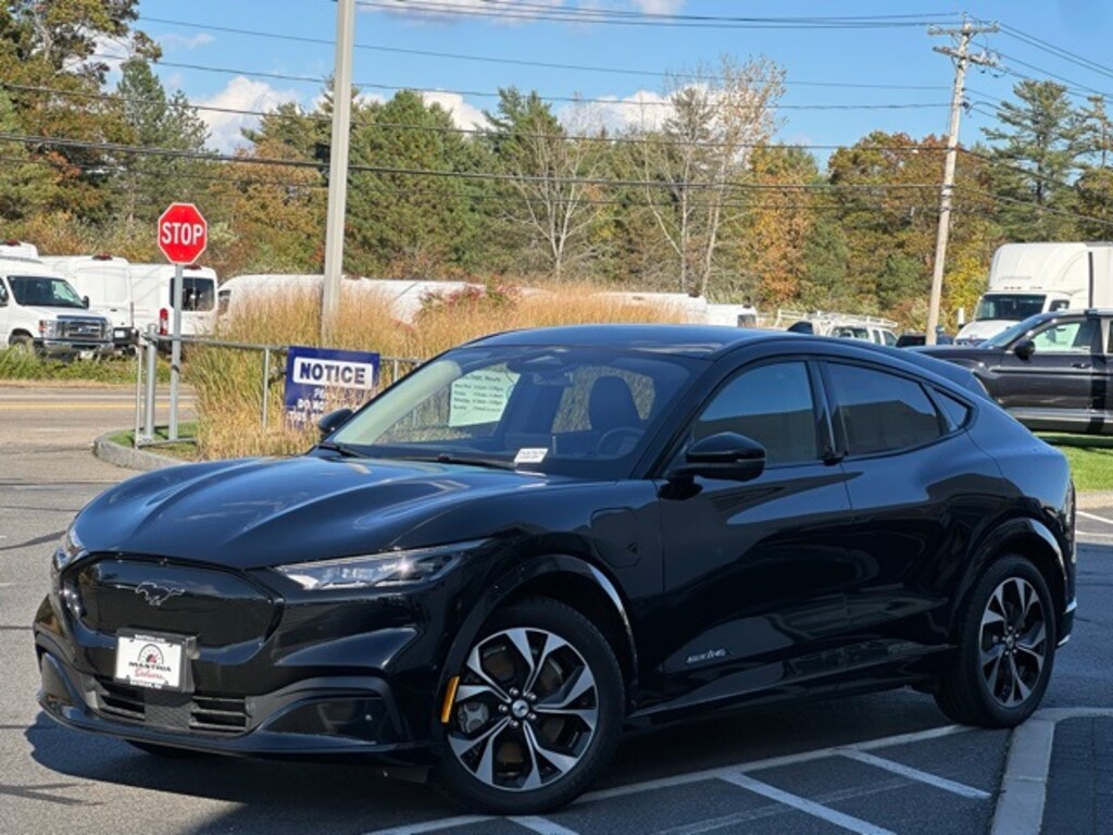 Used 2022 Ford Mustang Mach-E Premium SUV