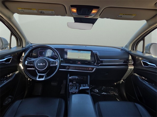 2023 Kia Sportage EX photo 2