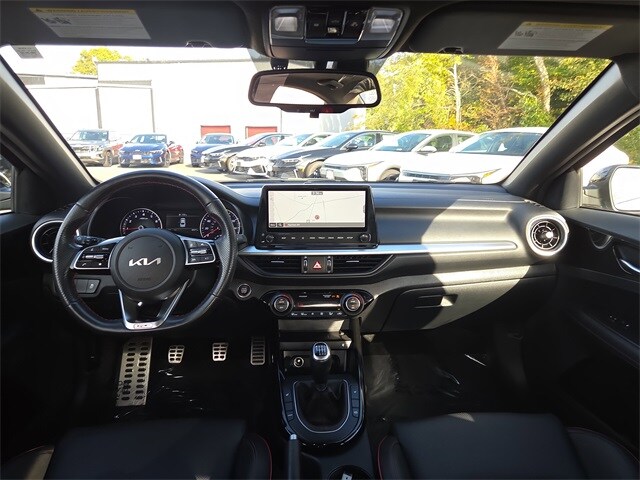 2023 Kia Forte GT photo 2