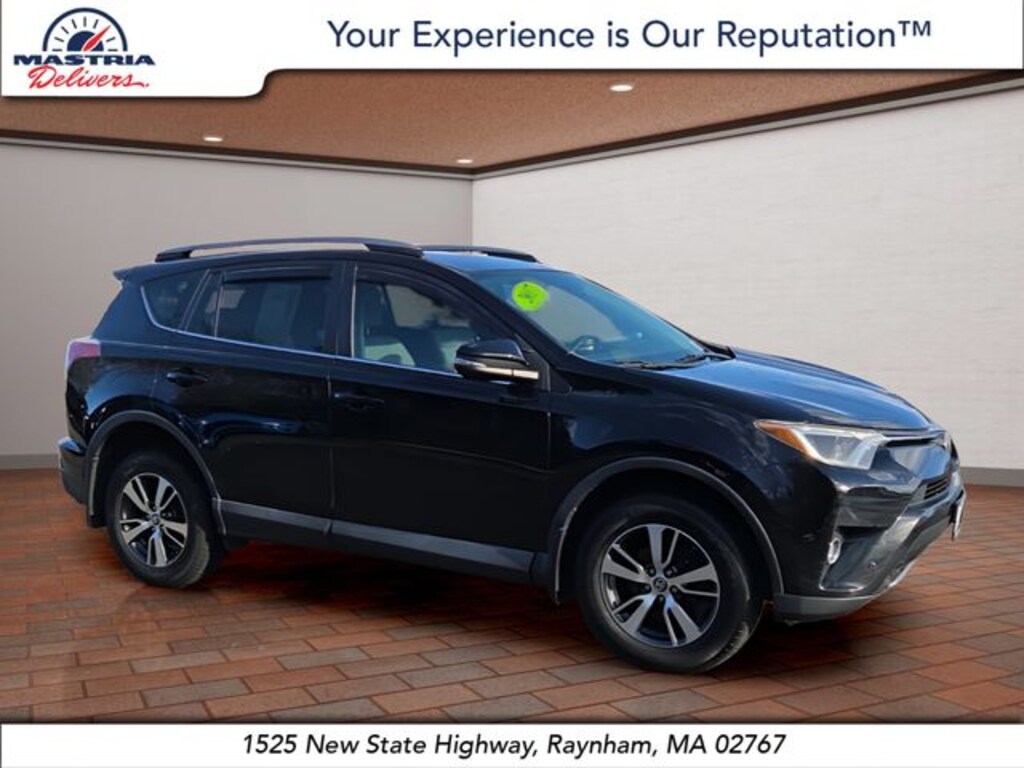 Used 2017 Toyota RAV4 XLE SUV