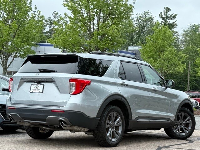 2022 Ford Explorer XLT photo 4