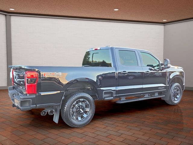 2023 Ford F-250 XLT photo 3