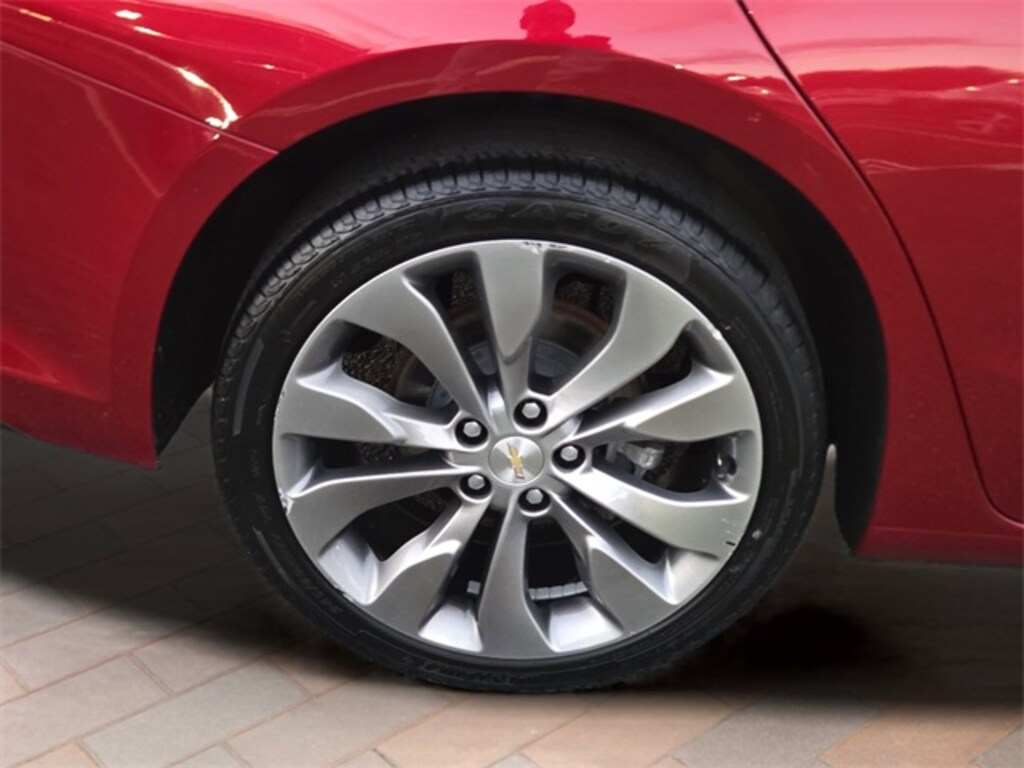 Used 2018 Chevrolet Malibu Premier Sedan