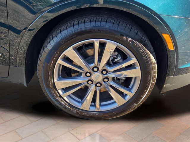 2025 Cadillac XT5 Premium Luxury photo 4