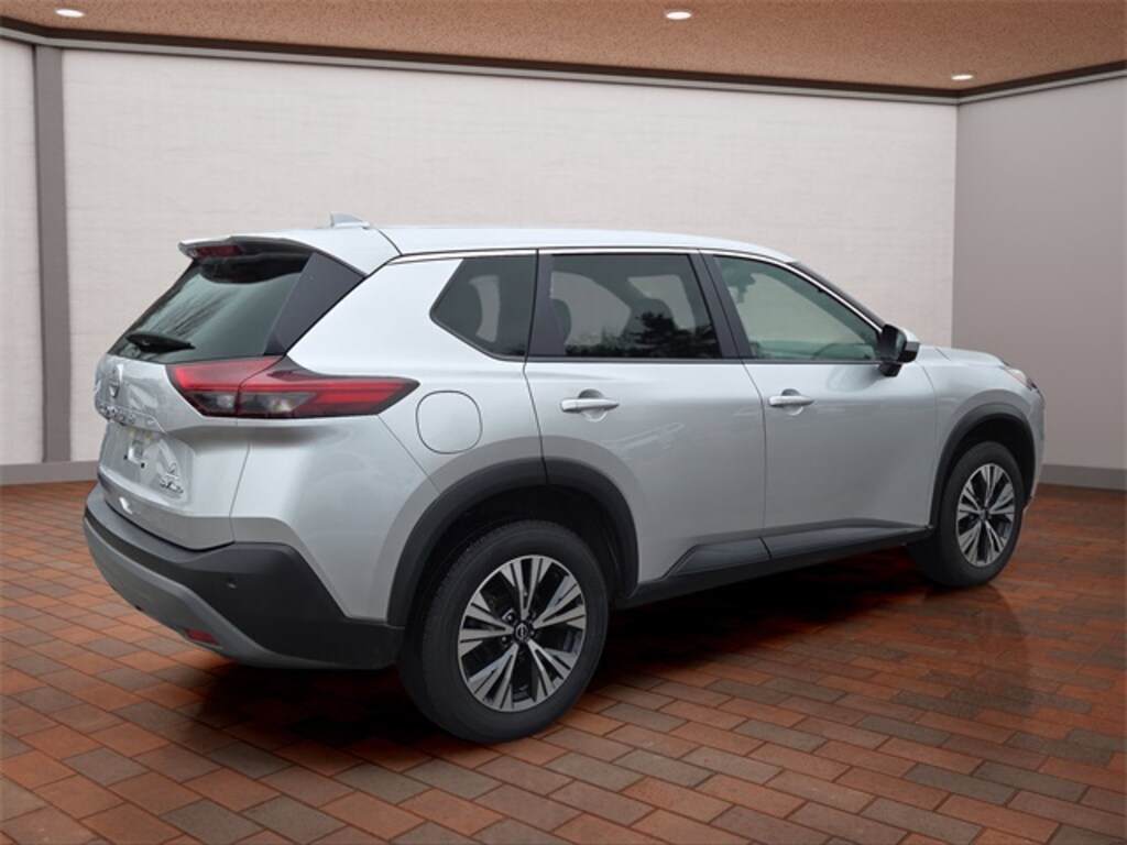 Used 2023 Nissan Rogue SV SUV