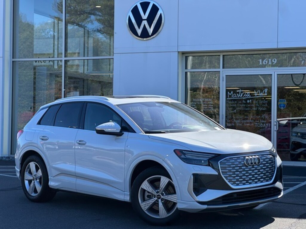 Used 2024 Audi Q4 e-tron Prestige Quattro SUV