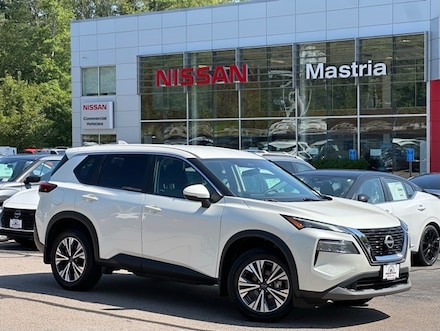 2022 Nissan Rogue SV SUV