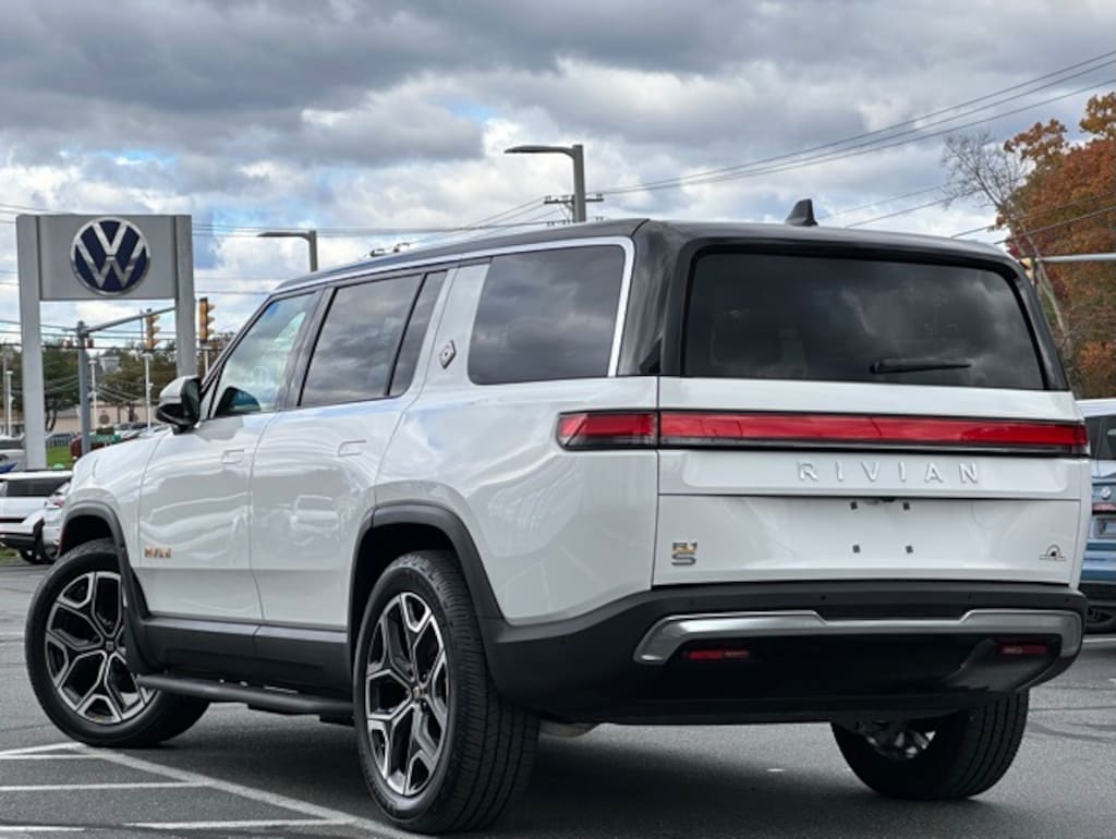 Used 2023 Rivian R1S Launch Edition SUV