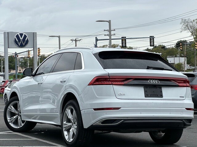 2023 Audi Q8 55 Premium photo 2