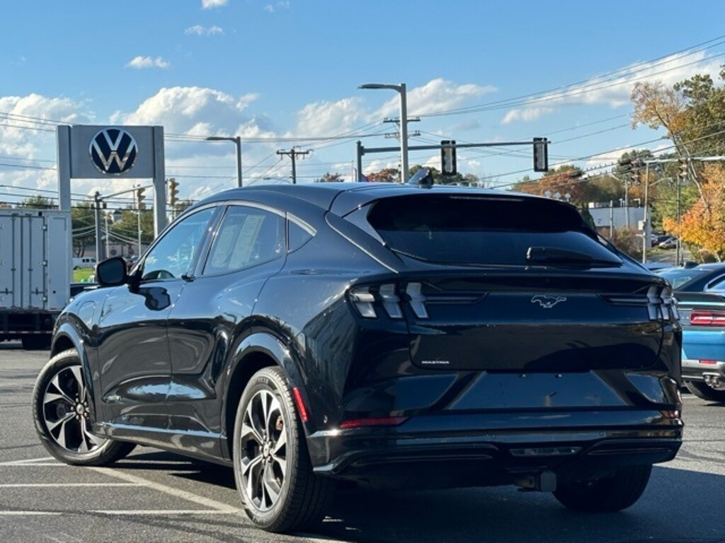 Used 2022 Ford Mustang Mach-E Premium SUV