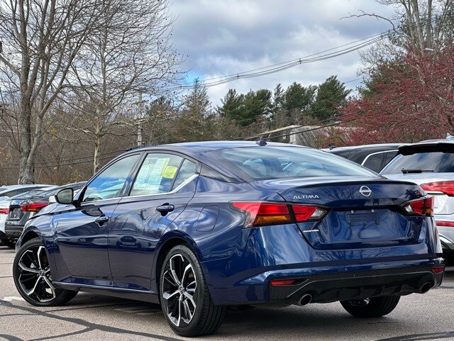 2023 Nissan Altima 2.5 SR photo 2