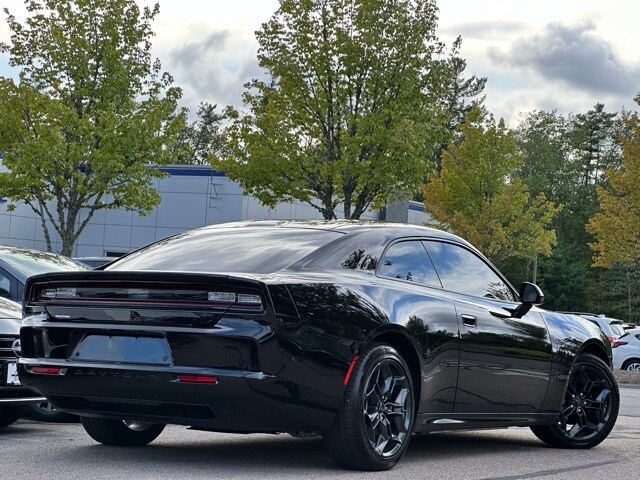 2025 Dodge Charger R/T photo 2