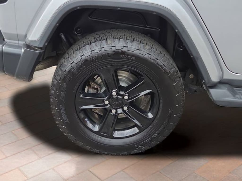 Used 2019 Jeep Wrangler Unlimited Sahara Altitude SUV