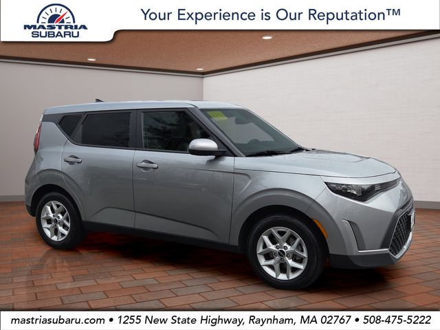 2024 Kia Soul LX FWD