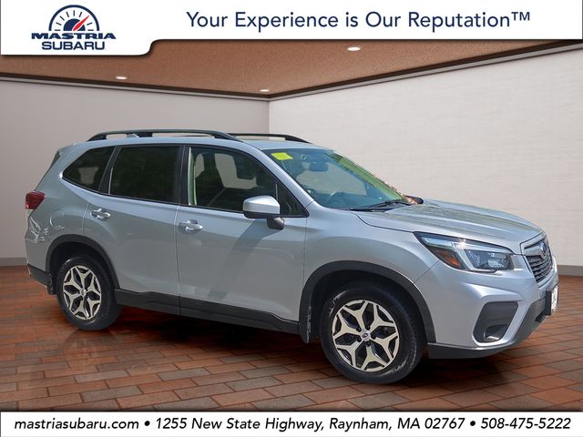 2021 Subaru Forester Premium's photo