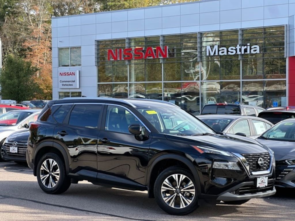 Used 2023 Nissan Rogue SV SUV